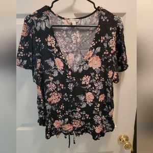 American Eagle Black Floral Top